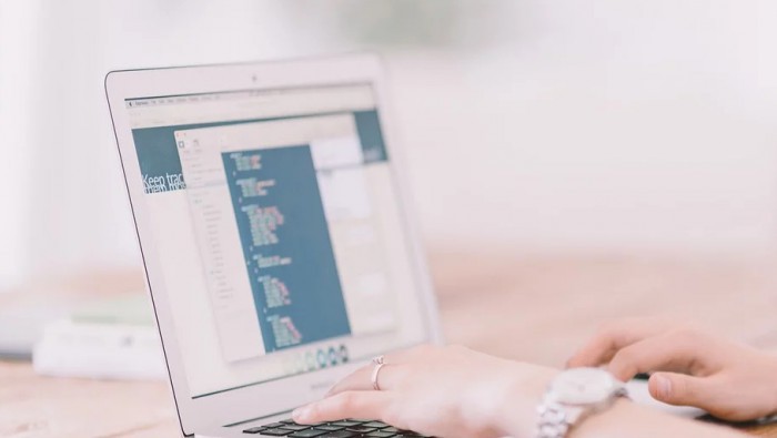 工信部：运用信息技术加强疫情防控 促进企业恢复生产运营